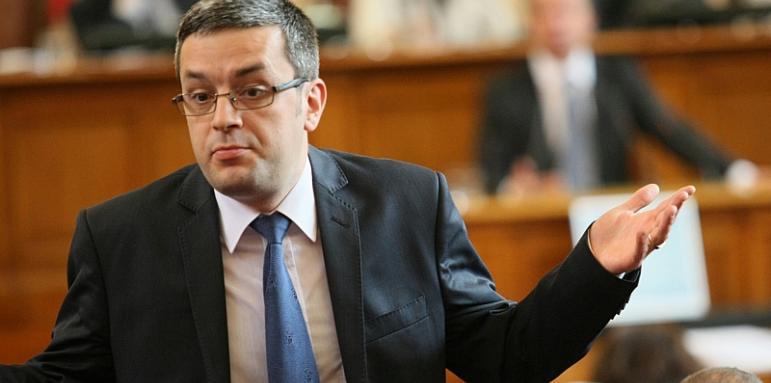 Тома Биков сипа отрова на кабинета. Голяма закана